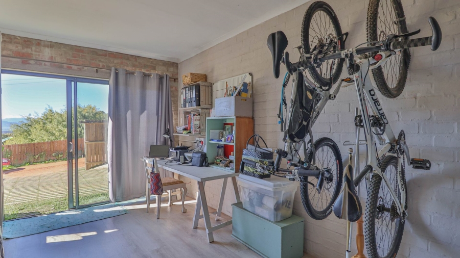 5 Bedroom Property for Sale in Riebeek Kasteel Western Cape